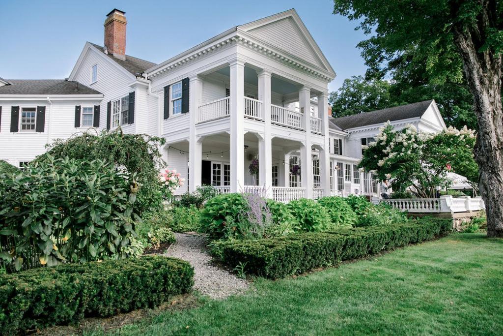 The White House Inn Wilmington Exterior photo
